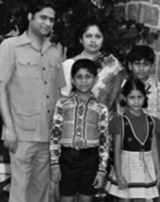 Rahul Bajaj with family