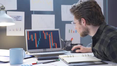 फिक्स्ड डिपॉज़िट के साथ अपने फाइनेंशियल लक्ष्यों को प्राप्त करें